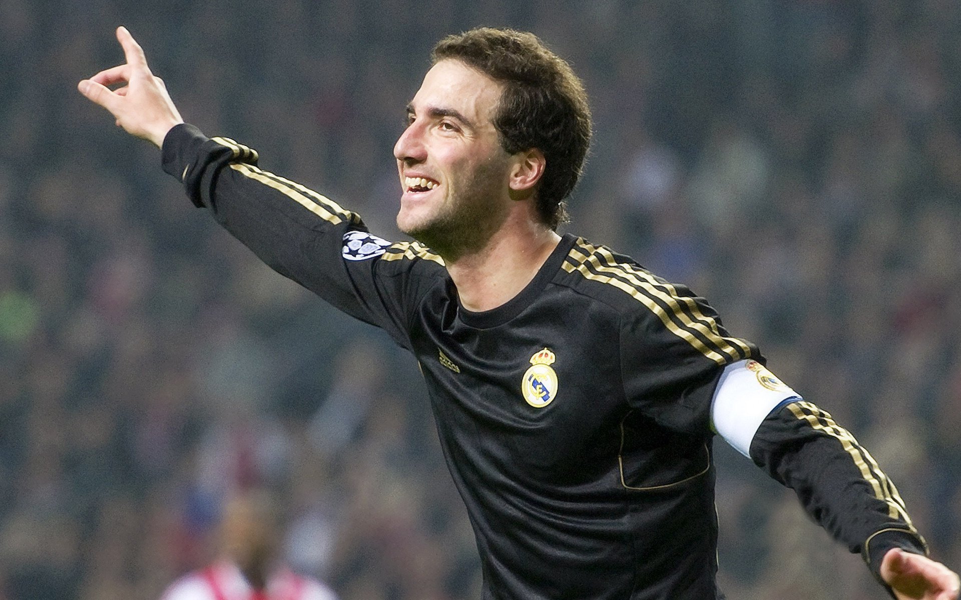 九游娱乐app官网-巴塞罗那加快节奏打破防线死结，巴塞罗那用的什么阵型