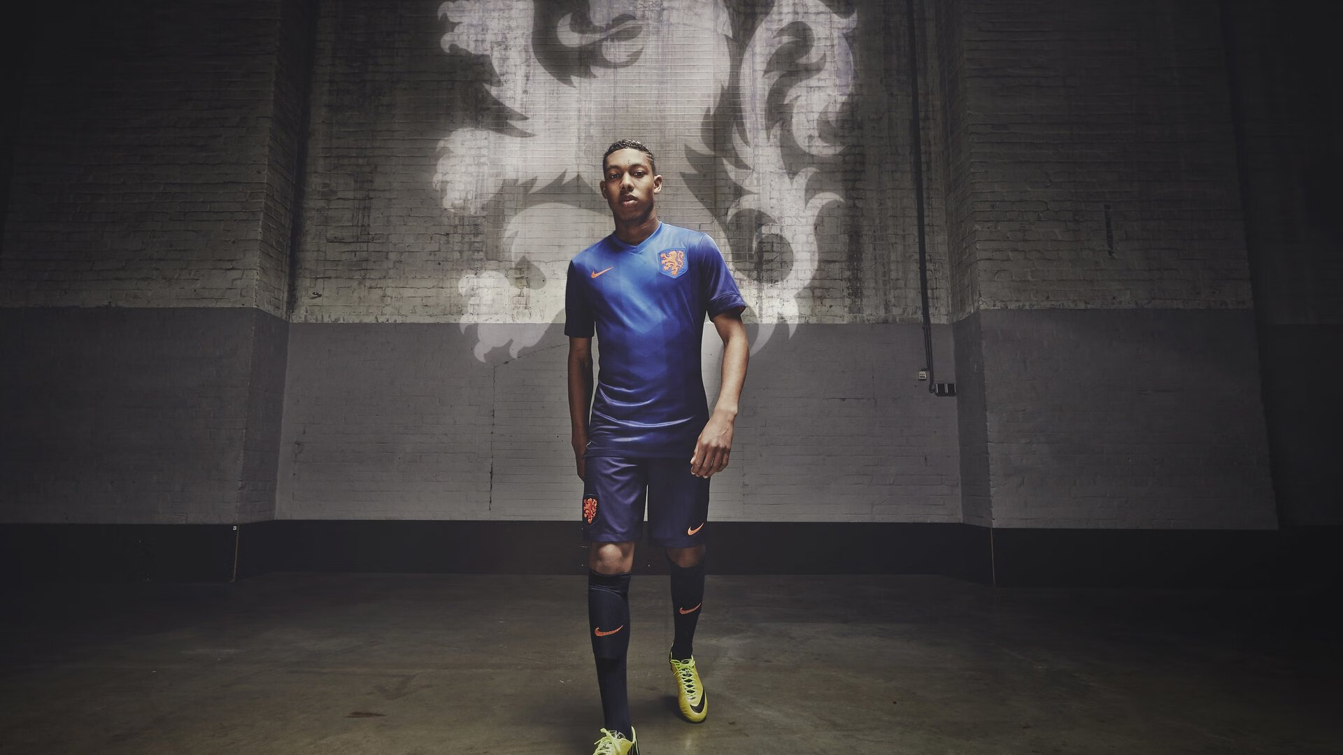 巴塞罗那加快节奏打破防线死结,巴塞罗那用的什么阵型